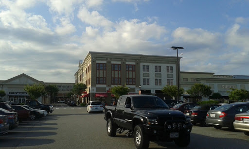 Mexican Restaurant «Chipotle Mexican Grill», reviews and photos, 3510 Von Schilling Dr, Hampton, VA 23666, USA