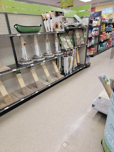 Pet Supply Store «PetPeople», reviews and photos, 4631 Everhard Rd NW, Canton, OH 44718, USA