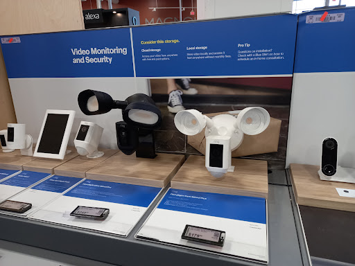 Shopping Mall «Bowie Town Center», reviews and photos, 15606 Emerald Way, Bowie, MD 20716, USA