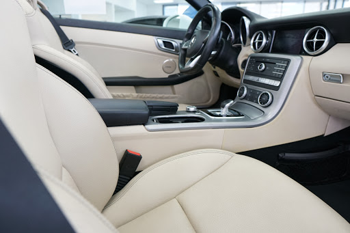 Car Dealer «New Wave Auto Sales», reviews and photos, 19206 US-19, Clearwater, FL 33764, USA