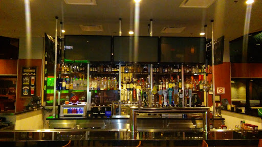 American Restaurant «Uptown Alley Surprise», reviews and photos, 13525 N Litchfield Rd, Surprise, AZ 85379, USA