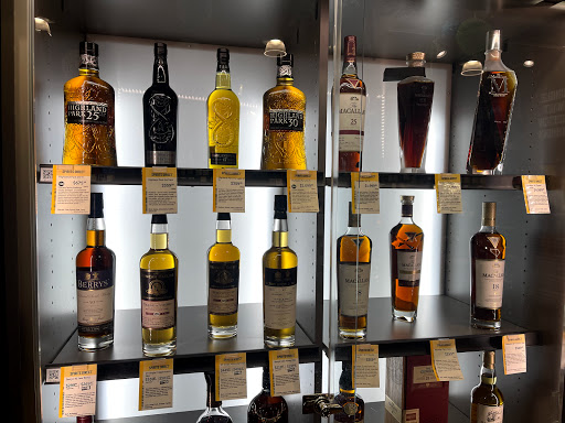 Wine Store «Total Wine & More», reviews and photos, 1451 New Britain Ave, West Hartford, CT 06110, USA