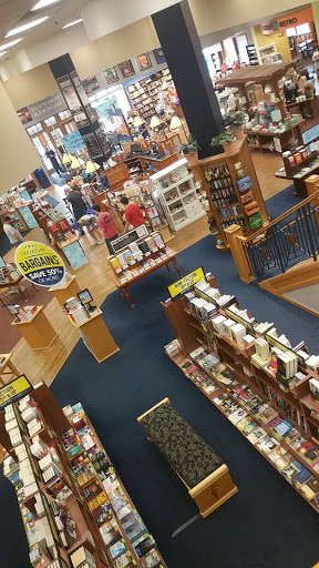 Book Store «Joseph-Beth Booksellers», reviews and photos, 2692 Madison Rd M, Cincinnati, OH 45208, USA