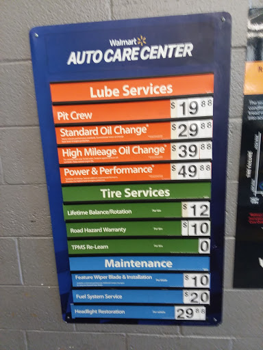 Department Store «Walmart Supercenter», reviews and photos, 1210 Mineral Wells Ave, Paris, TN 38242, USA