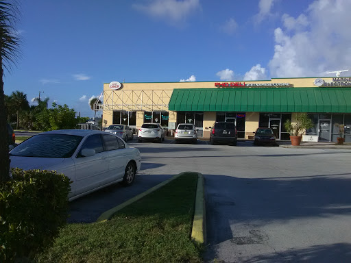 Grocery Store «Seaway Market & Deli», reviews and photos, 1001 Seaway Dr, Fort Pierce, FL 34949, USA