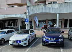 Escola de Condução Escola de Condução Domínio Vila Nova de Gaia