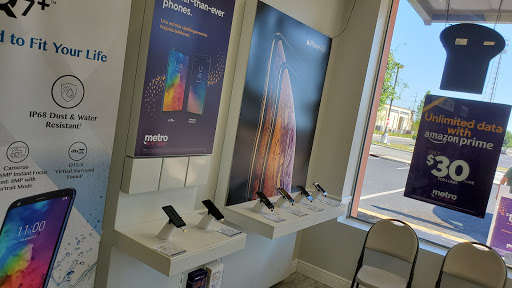 Cell Phone Store «MetroPCS Authorized Dealer», reviews and photos, 2812 S Bay St, Eustis, FL 32726, USA