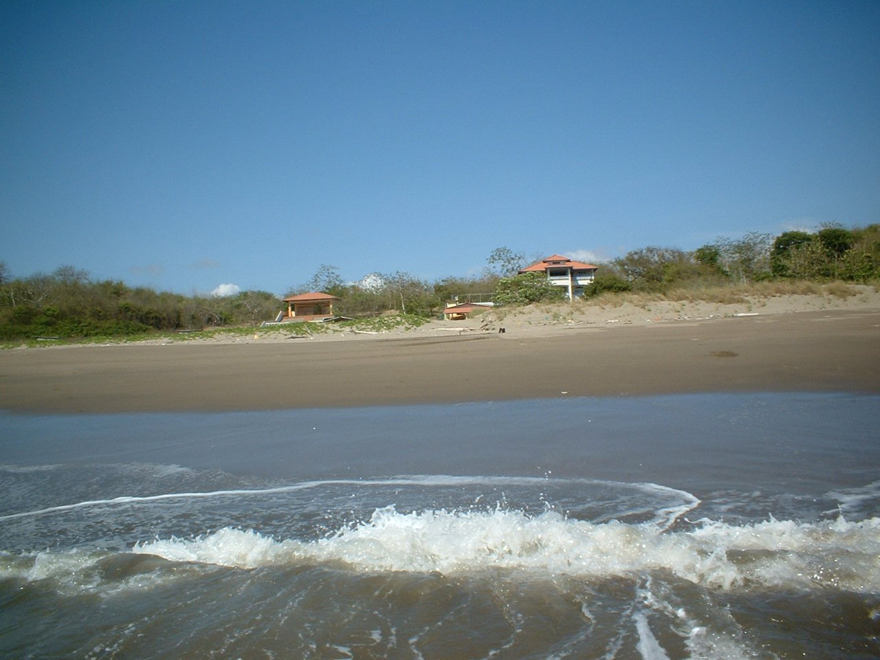 Bajaderos Beach的照片 位于自然区域