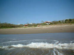 Bajaderos Beach'in fotoğrafı - rahatlamayı sevenler arasında popüler bir yer