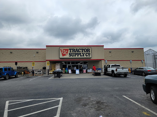 Home Improvement Store «Tractor Supply Co.», reviews and photos, 5940 New Jesup Hwy, Brunswick, GA 31523, USA