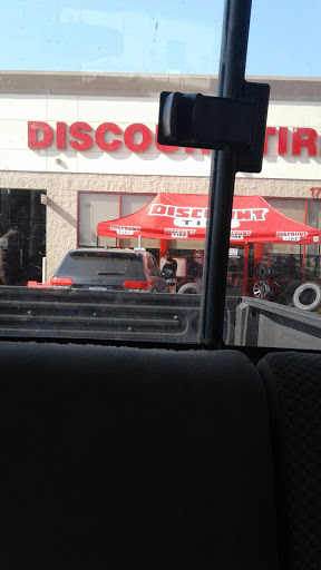 Tire Shop «Discount Tire Store - San Antonio, TX», reviews and photos, 1755 SW Loop 410, San Antonio, TX 78227, USA