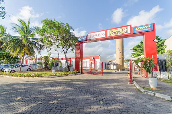 Horário de funcionamento de UNICEUSA - Centro Universitário de Salvador