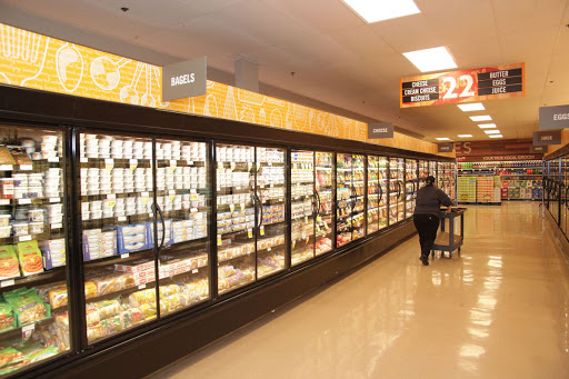 Grocery Store «Strack & VanTil Food Market», reviews and photos, 2168 W US Hwy 30, Valparaiso, IN 46385, USA