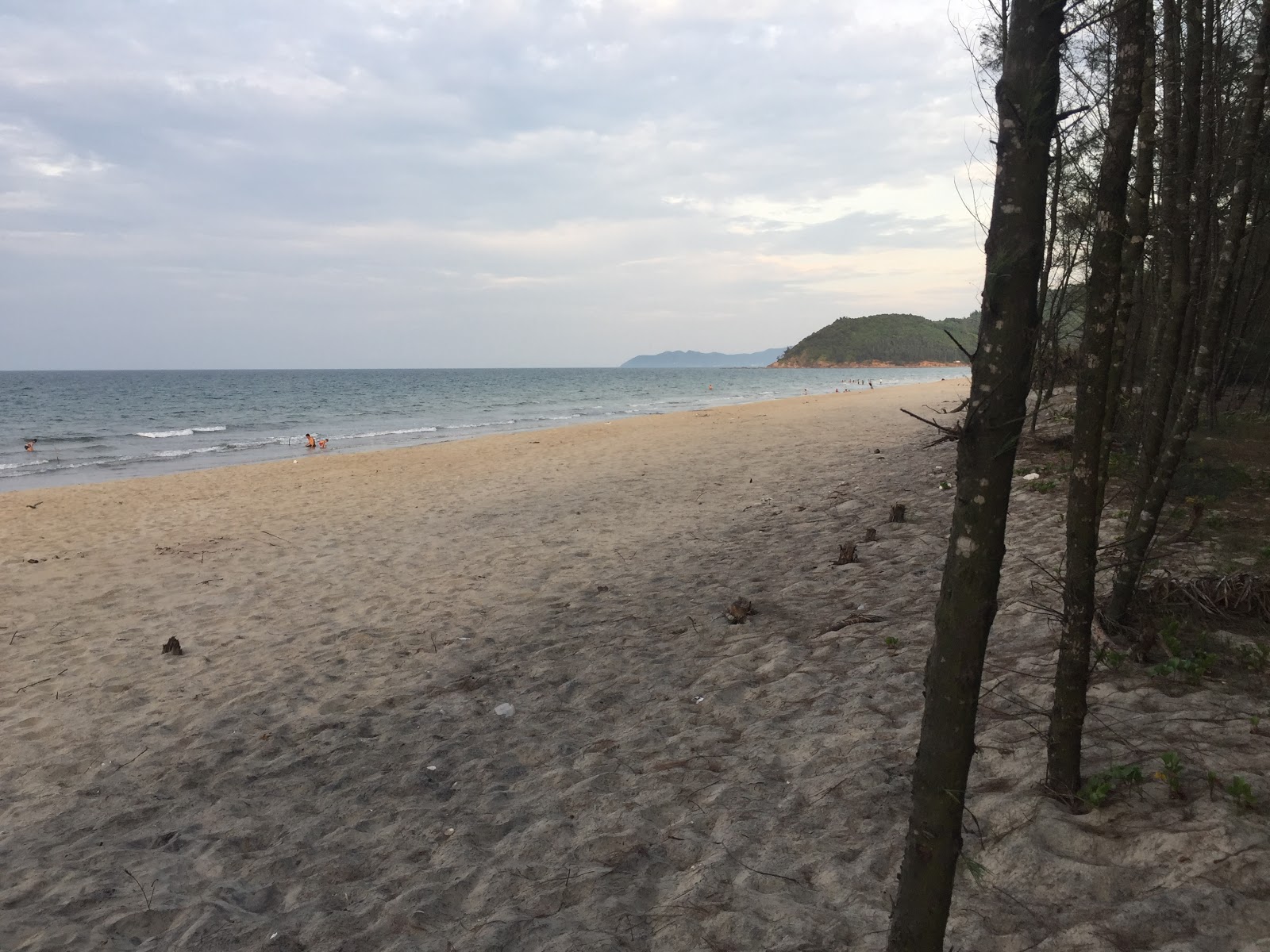 Vinh Hai Beach'in fotoğrafı çok temiz temizlik seviyesi ile