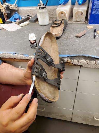 Shoe Store «Chiappetta Shoe Store», reviews and photos, 6821 39th Ave, Kenosha, WI 53142, USA