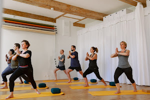 Inclusive Yoga Lyon 4 image