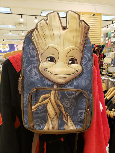 Shopping Mall «The Shoppes at Buckland Hills», reviews and photos, 194 Buckland Hills Dr, Manchester, CT 06042, USA