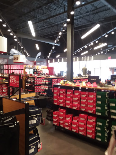 Shoe Store «PUMA», reviews and photos, 20 The City Dr S #906, Orange, CA 92868, USA