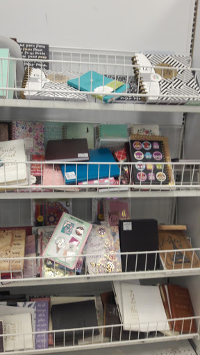 Clothing Store «Ross Dress for Less», reviews and photos, 5800 Baltimore National Pike, Catonsville, MD 21228, USA