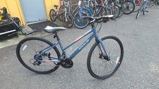 Bicycle Repair Shop «CITRUS PARK BIKES», reviews and photos, 7424 Edgemere Rd, Tampa, FL 33625, USA