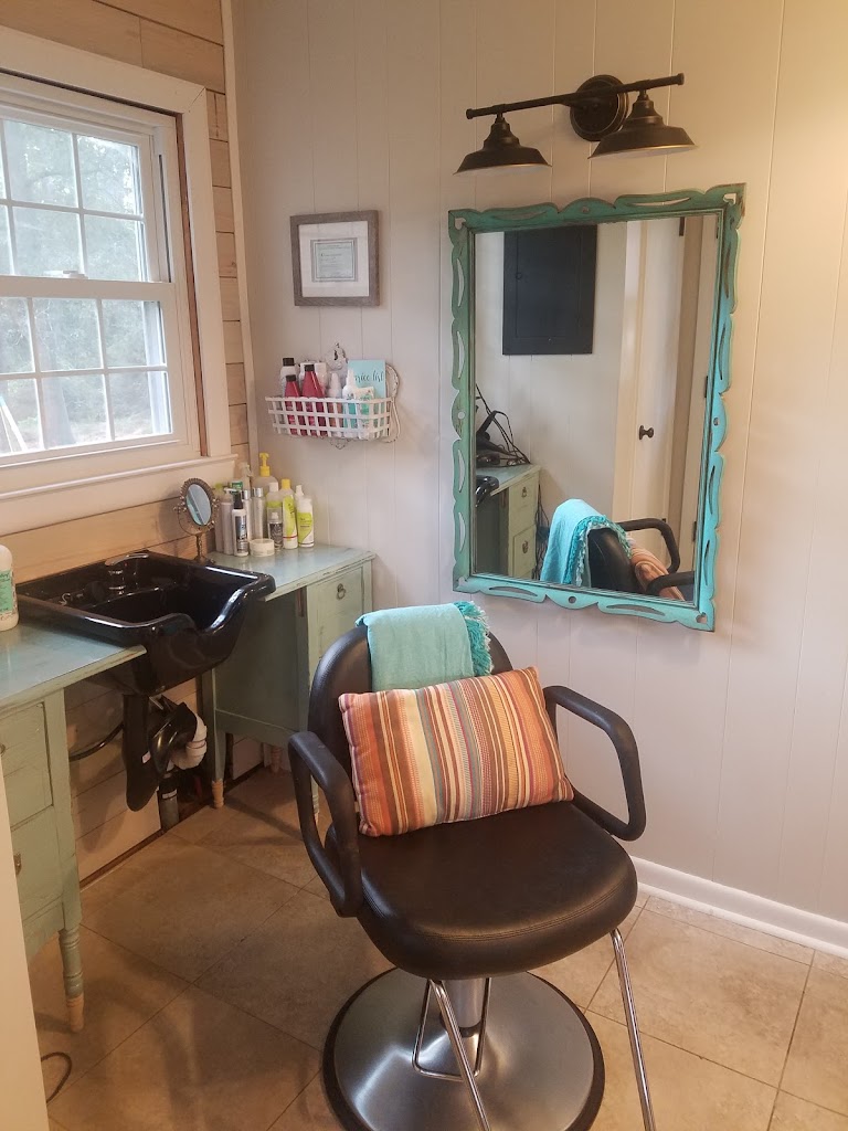 Kayla Evans Salon 28376