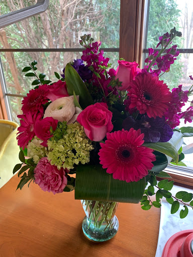 Florist «Royal Petals», reviews and photos, 188 E Wend St, Lemont, IL 60439, USA