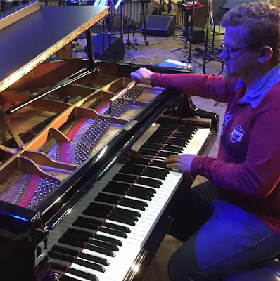 Accord, réparation de piano-Frédéric BONNAND-Accordeur conservatoire de Paris à Sainte-Gemmes-le-Robert