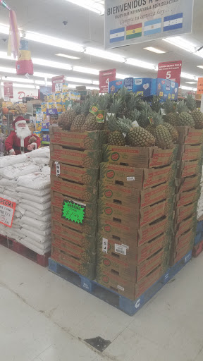 Shopping Mall «Pines Shopping Center», reviews and photos, 650 Elden St, Herndon, VA 20170, USA