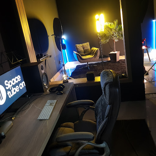 Af1qipokcmhonqmob4k7ttm1ok6lvzyzg8hy8spm g8g