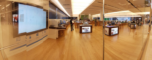 Computer Store «Microsoft Store», reviews and photos, 162 South Avenue, Bloomington, MN 55425, USA
