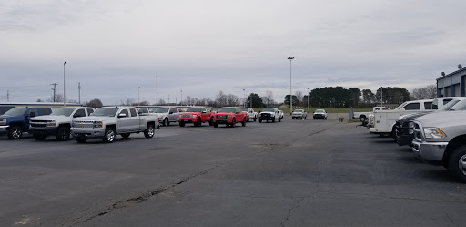Used Car Dealer «Gowen Wholesale Auto», reviews and photos, 1900 N Locust Ave, Lawrenceburg, TN 38464, USA