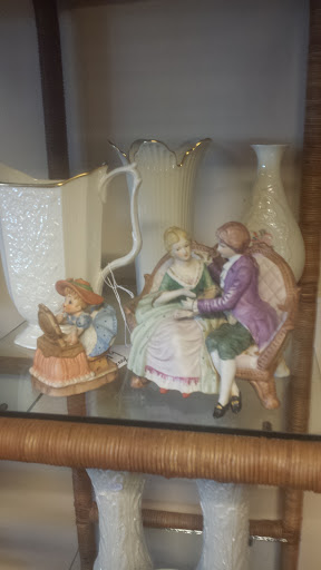 Consignment Shop «Gallery 265 Inc Resale Estate Furniture and Consignment», reviews and photos, 265 N US Hwy 17 92, Longwood, FL 32750, USA