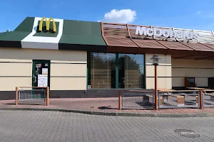 Restauracja McDonald's image