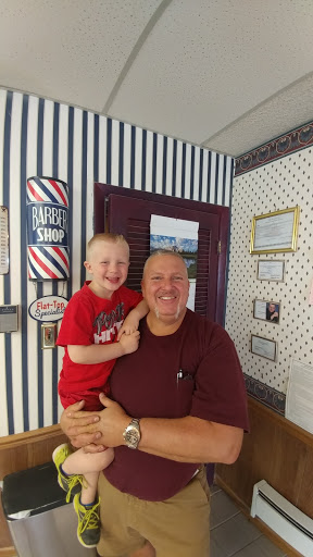 Barber Shop «Clarks Barber Shop», reviews and photos, 117 Mississippi Ave, Crystal City, MO 63019, USA