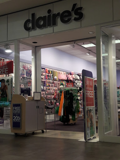 Shopping Mall «Macomb Mall», reviews and photos, 32233 Gratiot Ave, Roseville, MI 48066, USA