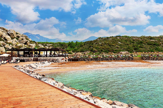Korineum beach