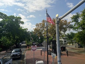 Cuban Memorial Boulevard Park - photo 52