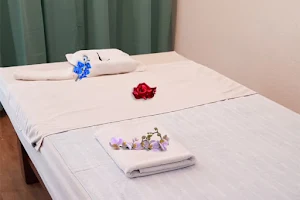 Salid Thai massages image
