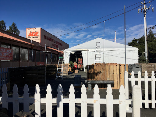 Hardware Store «Sebastopol Hardware Ctr», reviews and photos, 660 Gravenstein Hwy N, Sebastopol, CA 95472, USA
