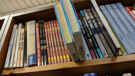 Christian Book Store «Baker Book House Co», reviews and photos, 2768 E Paris Ave SE, Grand Rapids, MI 49546, USA