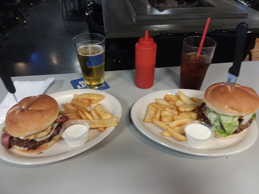 Sports Bar «Club 2103», reviews and photos, 2103 W Lincoln Ave, Yakima, WA 98902, USA