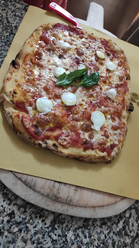 Pizzeria 