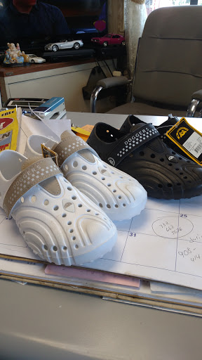 City Line Auto Sales Inc, 270 St George Ave, Rahway, NJ 07065, USA, 