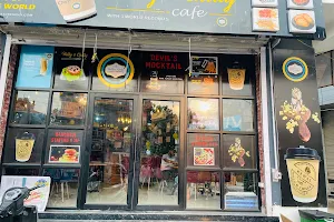 Helly & Chilly Cafe - Delhi image
