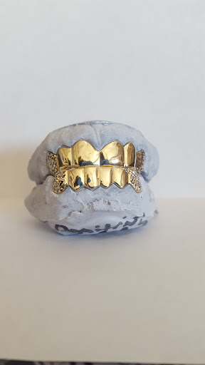 Jewelry Store «Rosales Jewelers», reviews and photos, 5002 Columbia Ave # 2, Dallas, TX 75214, USA