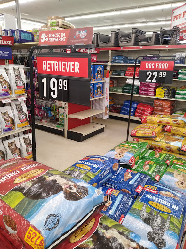 Home Improvement Store «Tractor Supply Co.», reviews and photos, 1715 W Oaklawn Rd a, Pleasanton, TX 78064, USA