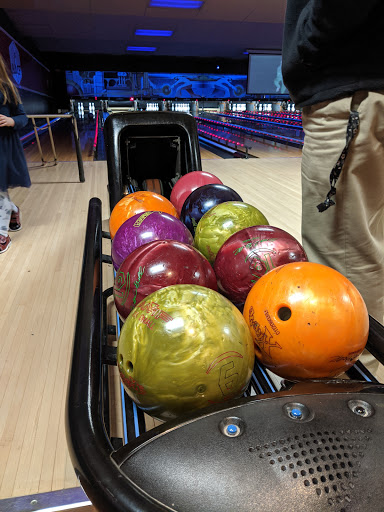 AMF Fairview Lanes image 4