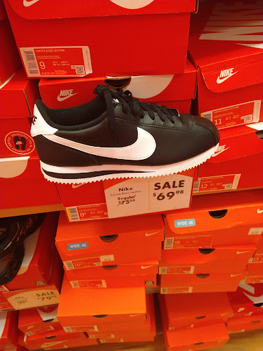 Shoe Store «Shoe Carnival», reviews and photos, 7661 Mall Rd, Florence, KY 41042, USA