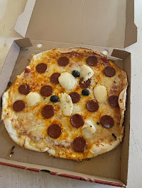 Plats et boissons du Pizzas à emporter Camion Pizza Ars en Ré (U express) à Ars-en-Ré - n°1