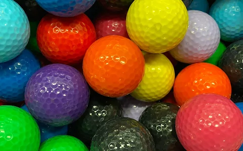 Big Putts Mini Golf image